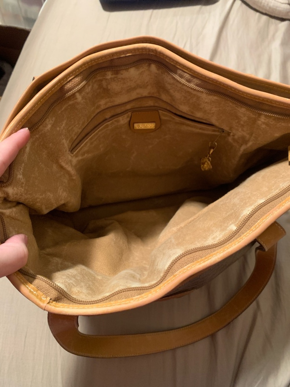 Authentic Gucci shoulder bag - Picture 5 of 11